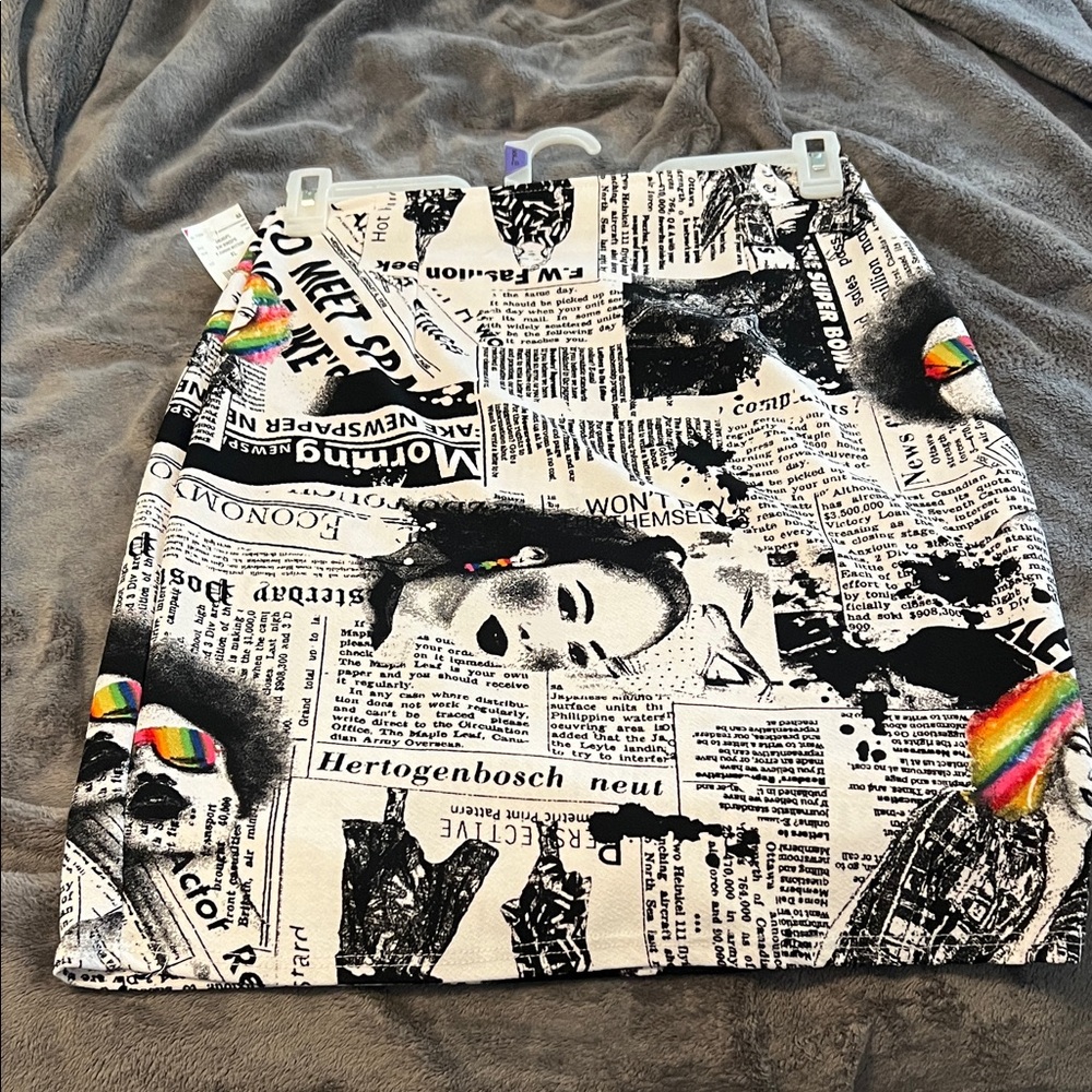 Stylish Newspaper Print Skirt